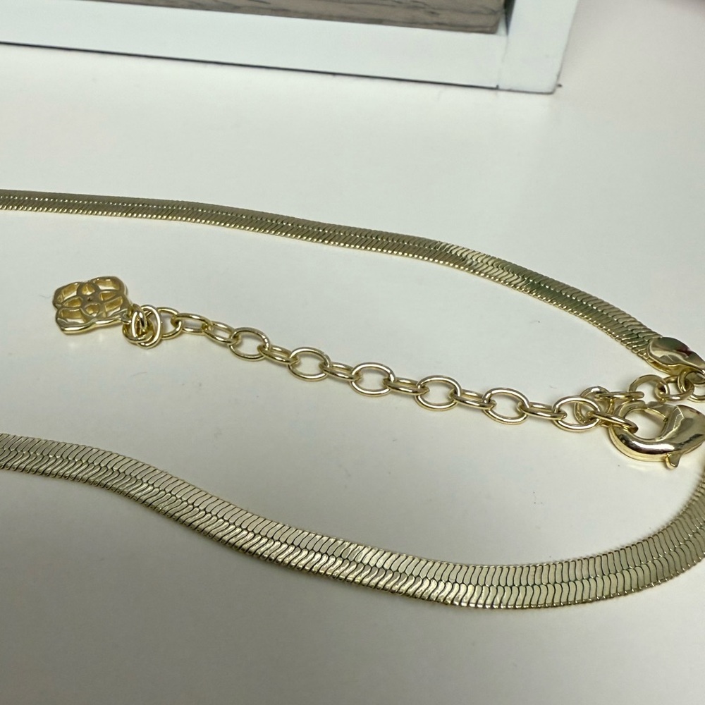 Kendra Scott Kassie Necklace